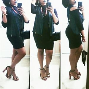 Ted Baker Shiny Blue Gold Zipper Low-High Vest